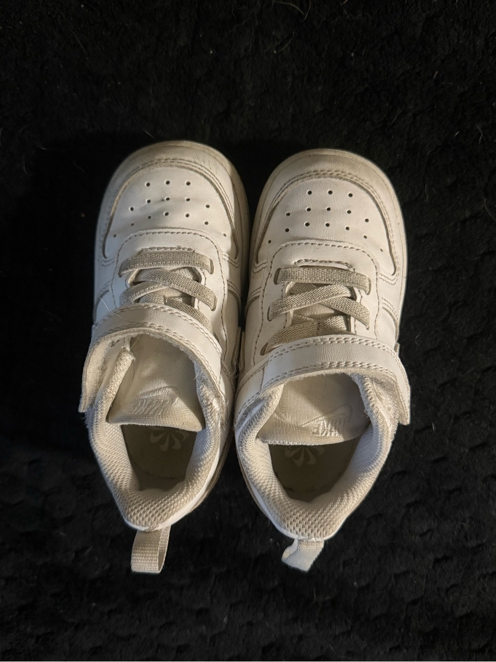 Nike Kids White Hook-and-Loop Sneakers